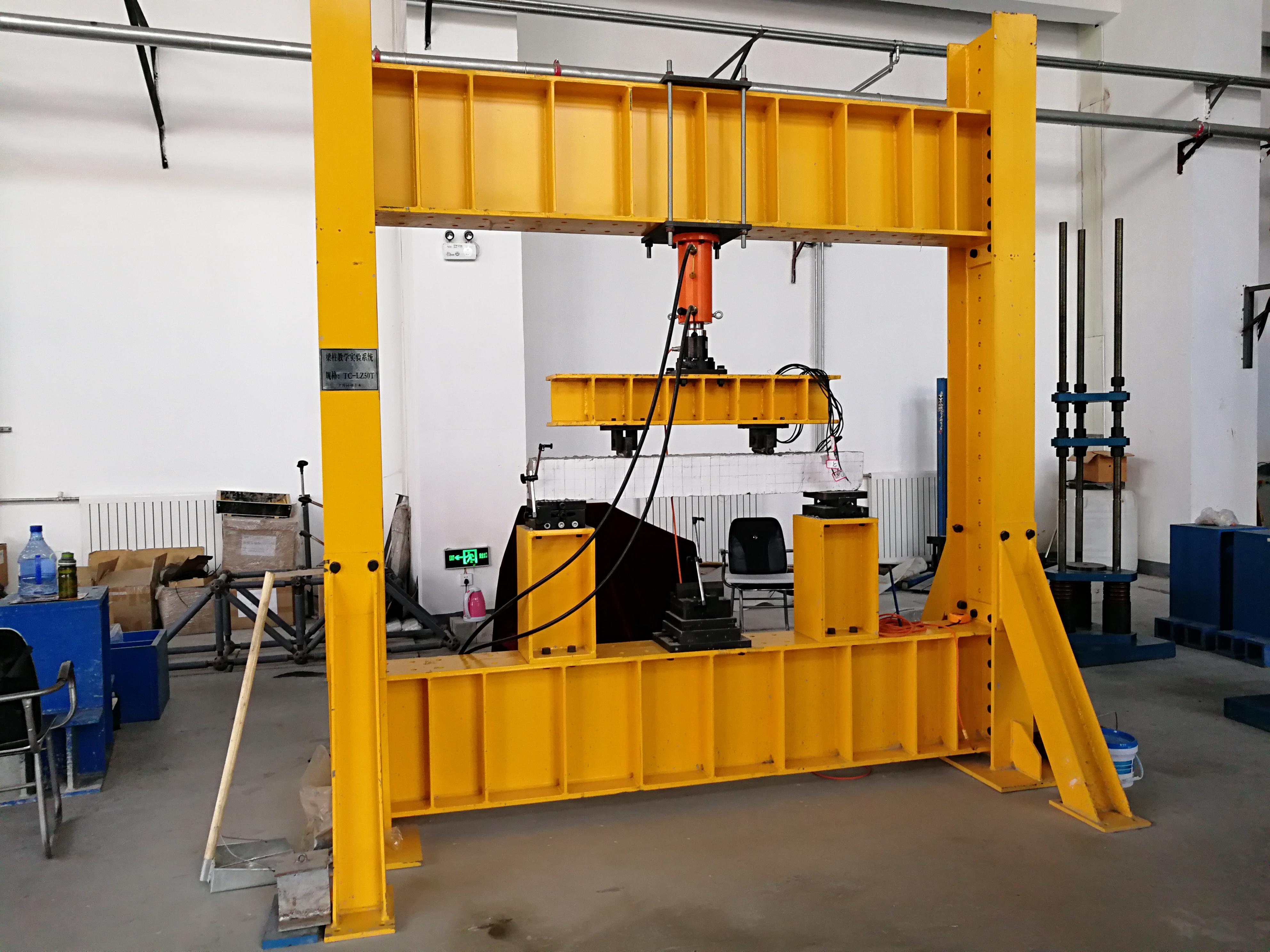 結構工程綜合加載試驗系統的工作原理