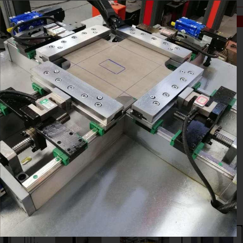 雙軸雙向拉伸試驗機 醫學多方向50KN1.png